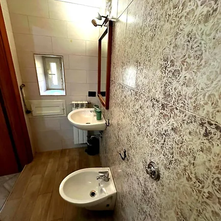 Pensjonat Comfort And Breakfast Neapol